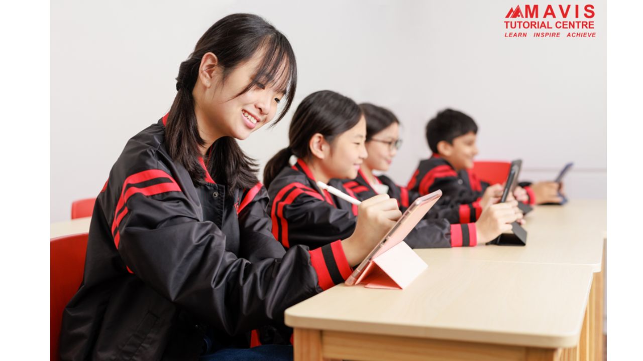 How Physics Tuition Helps Students Tackle Challenging Application Questions